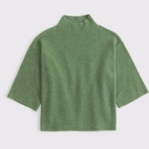 Abercrombie & Fitch Boucle Mockneck Sweater Tee